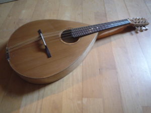 création mandoline 1 300x225 - Création